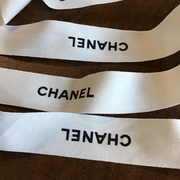 Chanel ribbon authentic Chanel Ribbon almost 10 feet - Picture 4 of 5